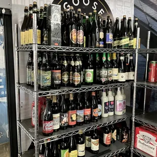 Signal Hill Liquor