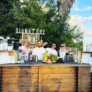 Signature Bar Service
