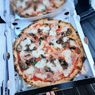 Prosciutto &amp; funghi