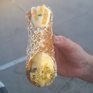 Half orange/half pistachio cannoli