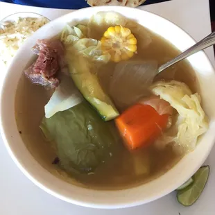 Caldo de Res