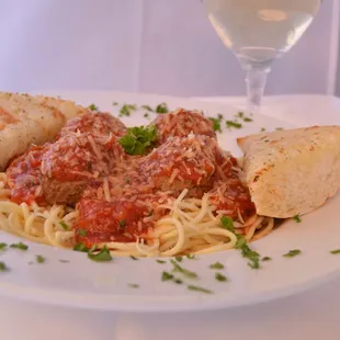 pasta dish, food, pasta