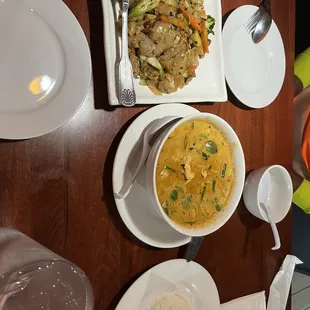 Pa Nang Curry and Pad Se Ew