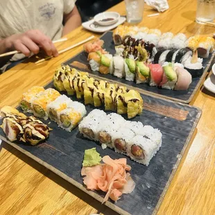 All the sushiii