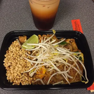 Pad Thai w/pork