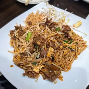 Beef Pad Thai