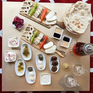 food, oysters and mussels