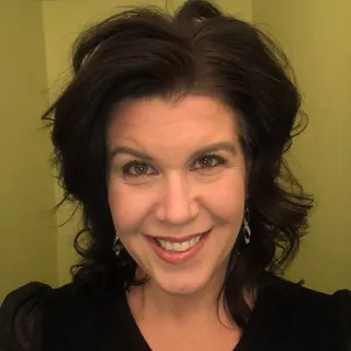 Kelly D.