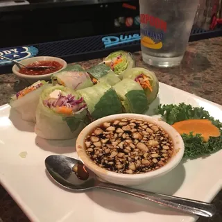 2 Pieces Fresh Rolls