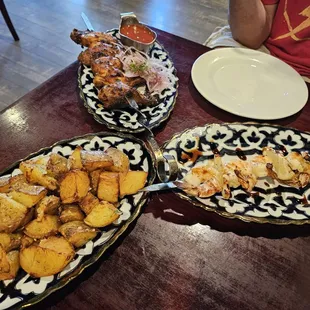 Assorted dishes