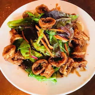 Calamari salad*