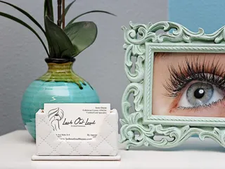 Lash Out Loud Eyelash Extensions