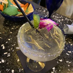 La Fogata margarita on the rocks with salt on the rim