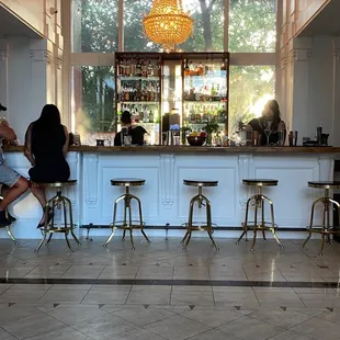 Fairmont lobby bar