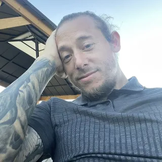 Chris S.