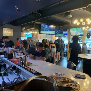 oysters and mussels, interior