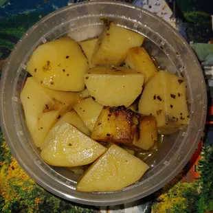 Lemon and oregano potatoes. A nice compliment to the sandwich I had.