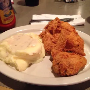 fried chicken and mashed potatoes
