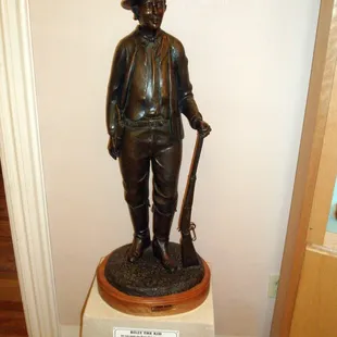 Billy the Kid statue