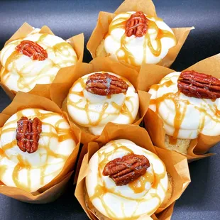 Boozy Pecan caramel cupcakes: with Bourbon