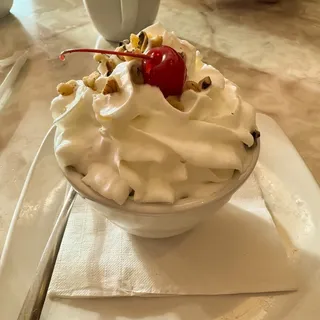 World's Smallest Sundae