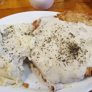 Chicken fried steak and mashed potatoes