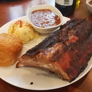 1/2 rack with beans and potato salad