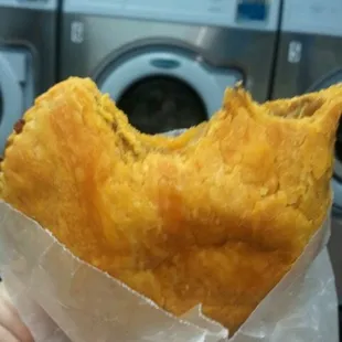 This is a heck of a good pattie that makes watching Two and Half Men at the laundromat totally bearable.