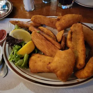 Flavorless lake perch and seasoned potato wedges