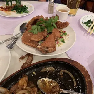 Deep Fried Pork Chop with Black Pepper Sauce on Rice Lunch