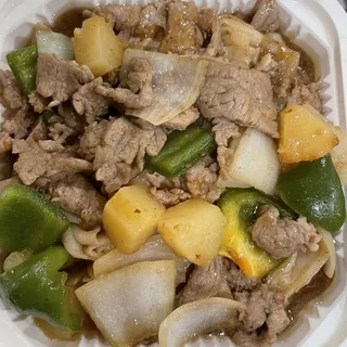 Beef with Satay Sauce Chow Fun