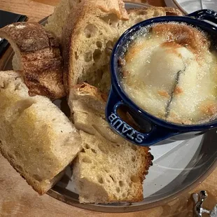 Cheese &amp; mushrooms