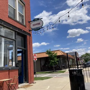 Silver linings coffee shop