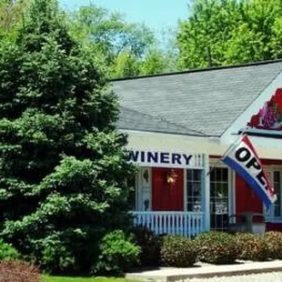 Silver Moon Winery Dover, Ohio