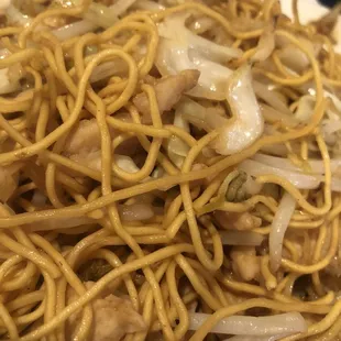162. Chicken Chow Mein Dinner