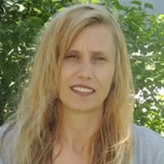 Christy H.