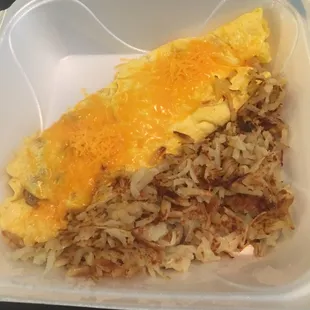 Steak omelette with hashbrowns