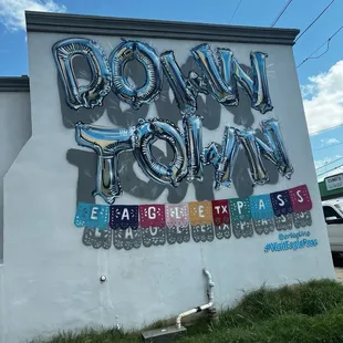 Art mural outside business