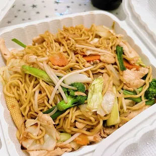 Chow Mein with chicken