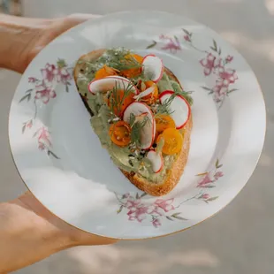 Summer Avocado Toast with Cherry Tomatoes, Radish &amp; Dill