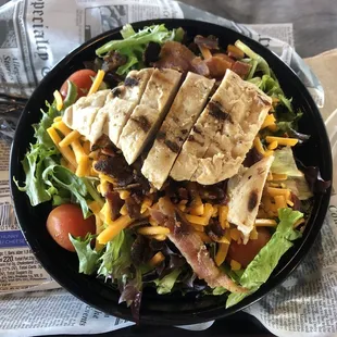 Grilled chicken club salad