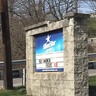 a sign for a restaurant