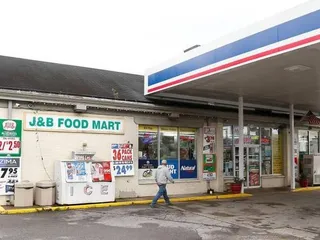 Marathon Gas