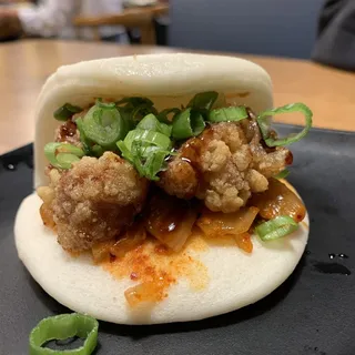 Spicy Chicken Bun