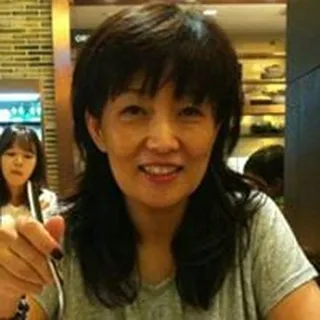 Sunmi C.