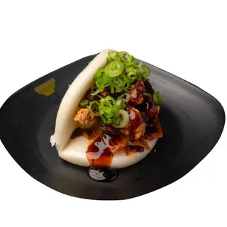 Spicy Chicken Bun