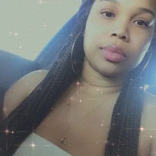 Jasmyne V.