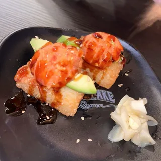 Crispy Rice w Spicy Tuna