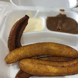 Platano con Frijoles y Crema