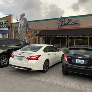 Front or restaurant... get a reservation it helps they are busy !!